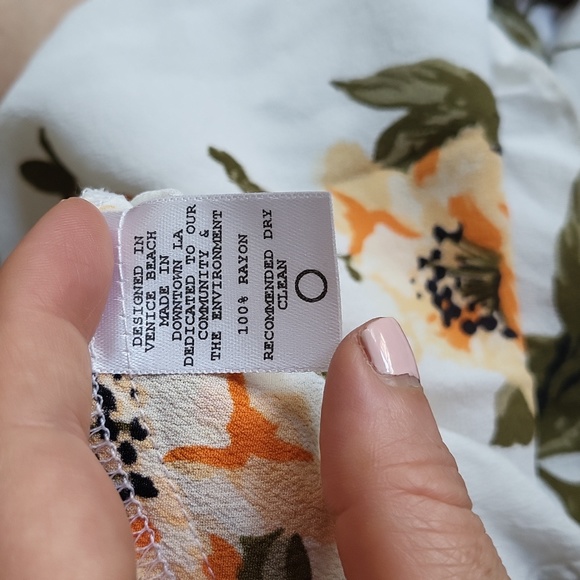 Flynn Skye Maxi floral dress - Picture 3 of 4